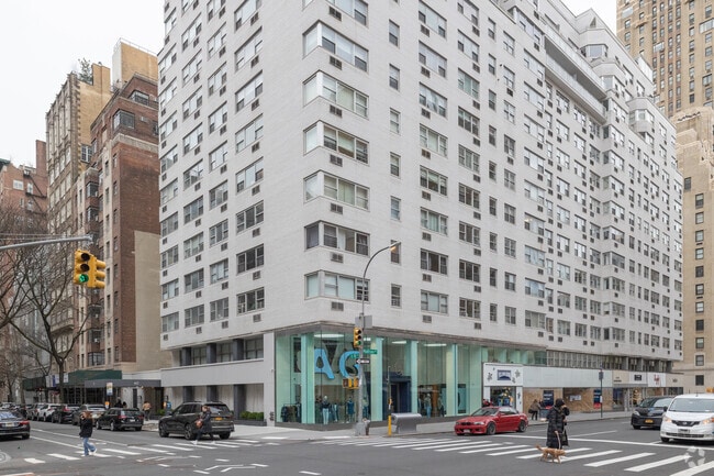 Photo - Charles House