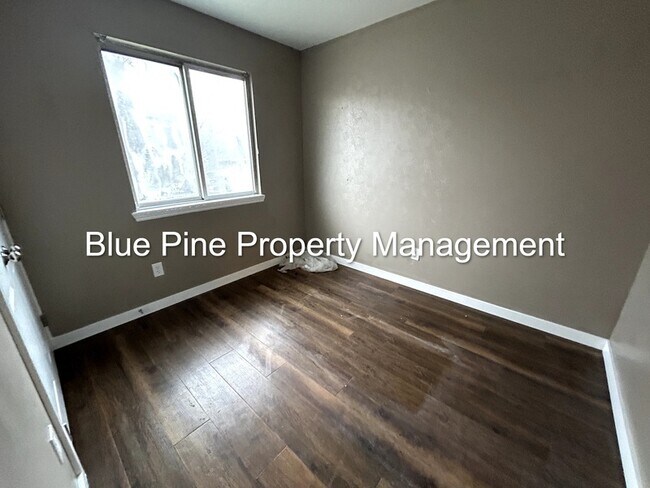 Photo - 322 Fredregill Rd Unit 2