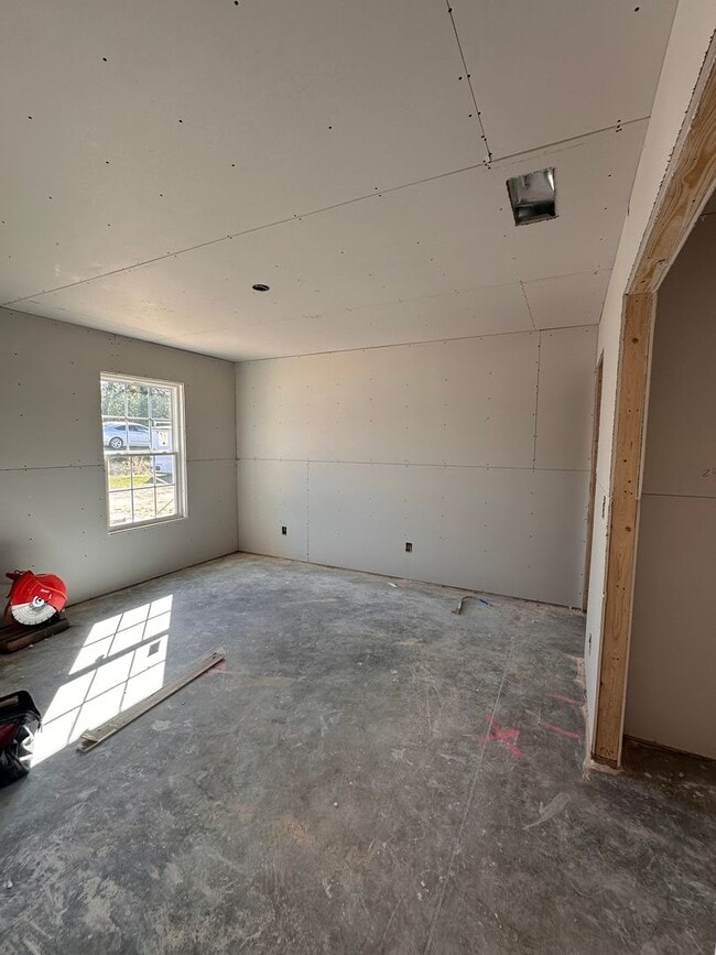 Photo - 4 Bed 3 Bath Brick Home