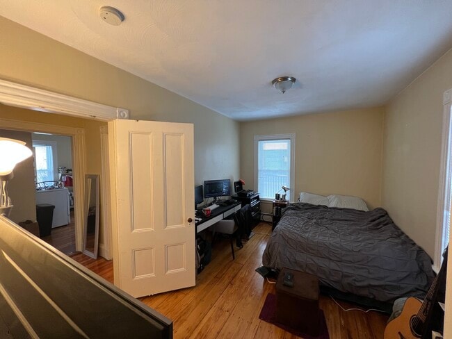 Photo - 2 Gilson Ter Unit 3