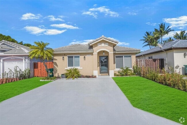 Building Photo - 13961 SW 150th Ct Rental