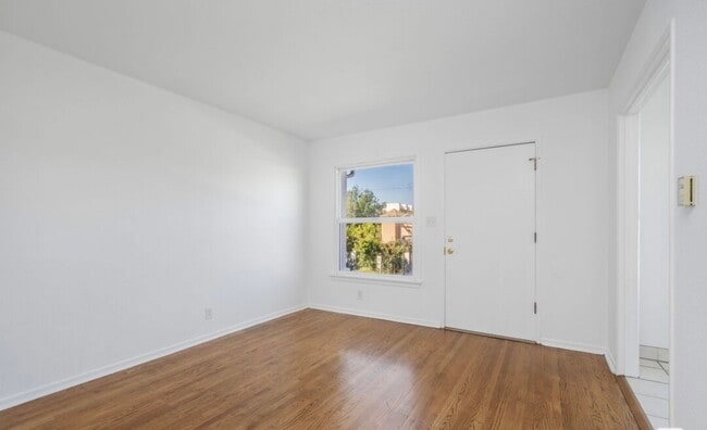 Photo - 1828 S Rimpau Blvd