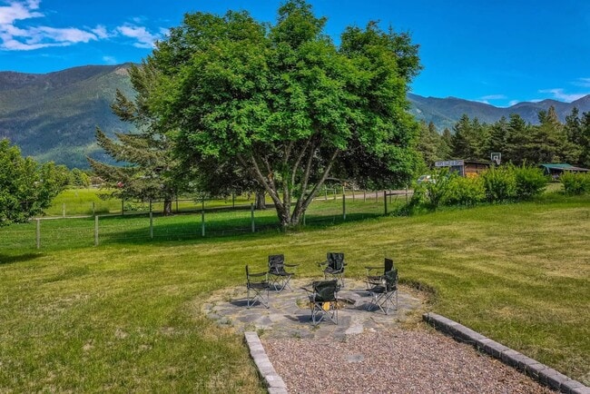 592 Homestake Trail