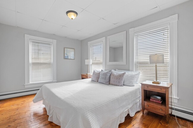 Photo - 792 Grove St Unit 7