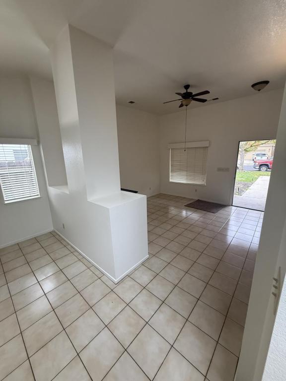 Photo - 3902 Heartland Way