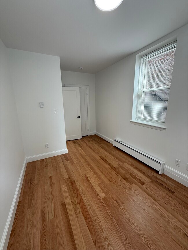 55 Hemenway St