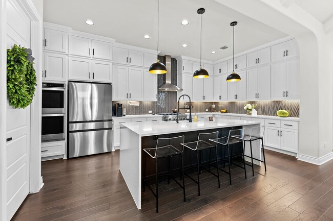 Building Photo - 127 Loysoya St