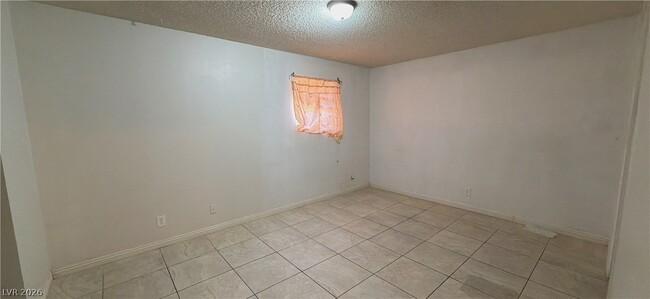 Photo - 4712 W Rip Van Winkle Ln
