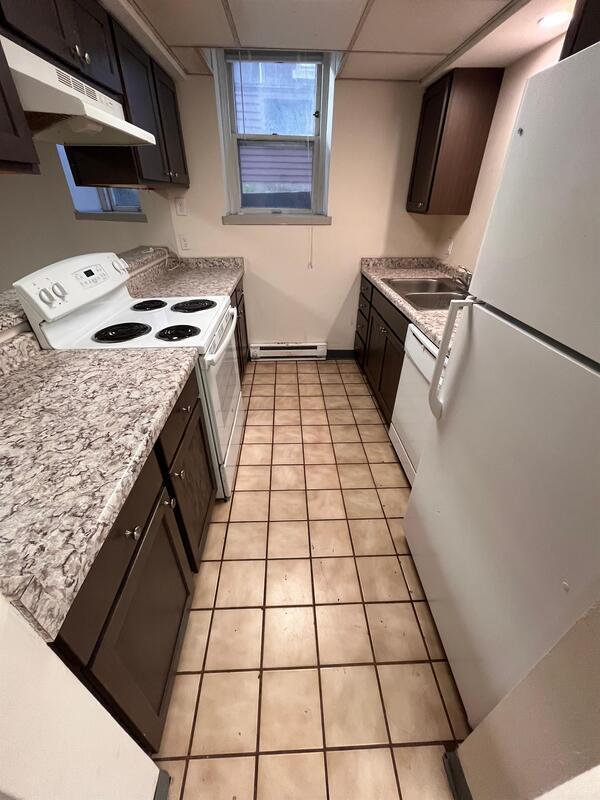 Photo - 111 E Gorham St Unit 4