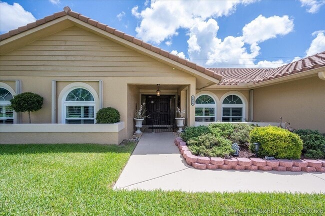 Photo - 1654 Farmington Cir