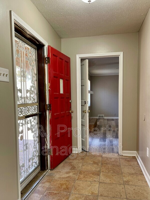 Photo - 5368 Scottsdale Ave