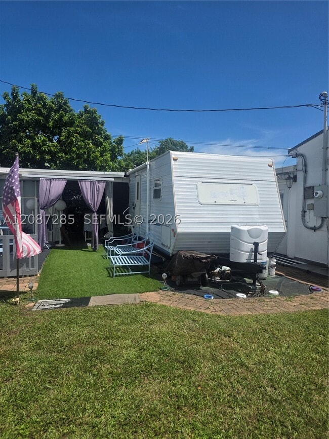 291 NW 102nd St