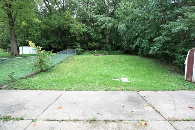 Photo - 2 BR home in West Davenport