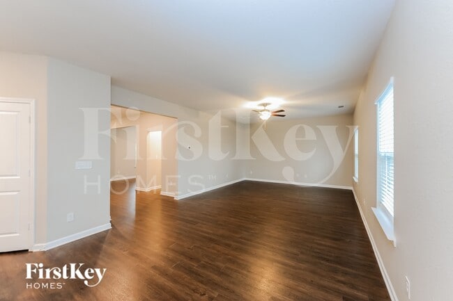 Photo - 124 Innis Brk Cir SW