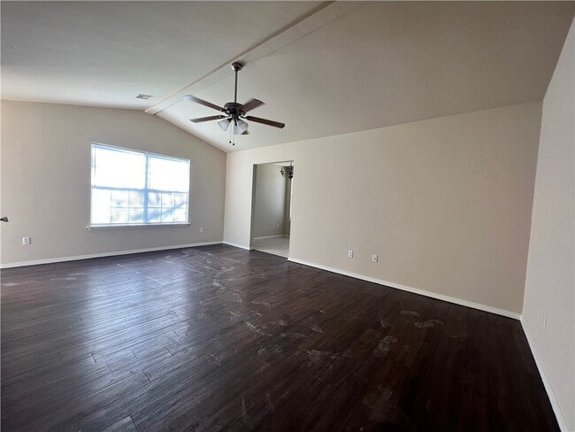 Photo - 1102 Tunbridge Dr