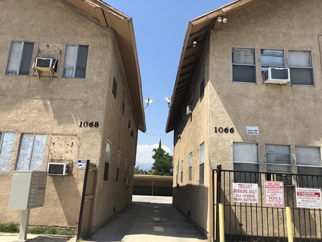 front of bldg - 1068 W 5th St Apartments Unit 4