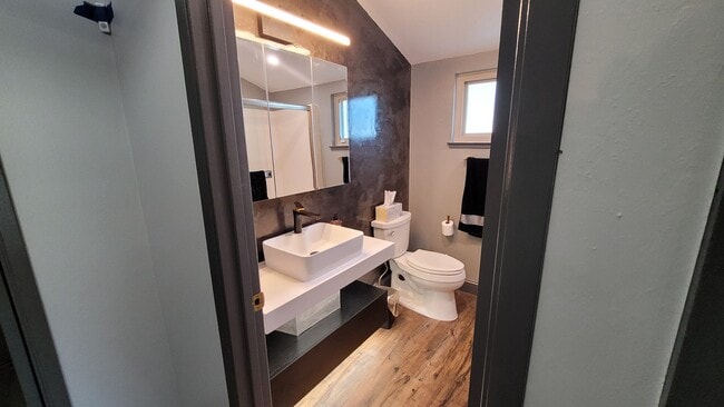 Photo - 108 Lexington Dr