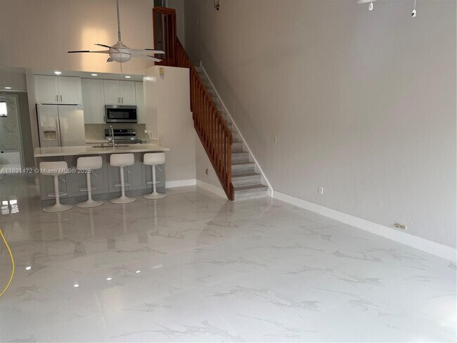 Photo - 431 SE 14th St