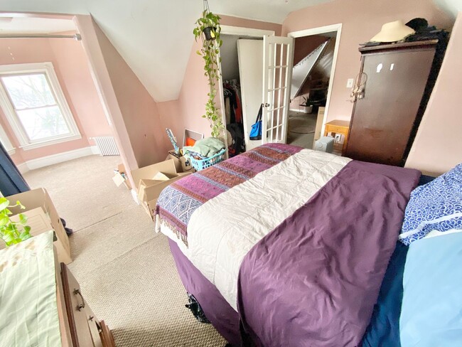 Photo - 34 Colchester Ave Unit 3