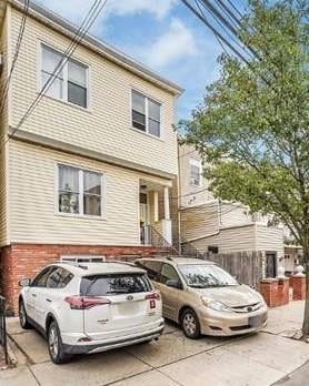 Building Photo - 318 6th St