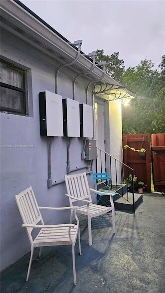 Photo - 830 NE 159th St