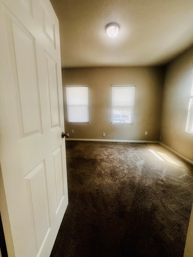 Photo - 809 Whitehead Ave