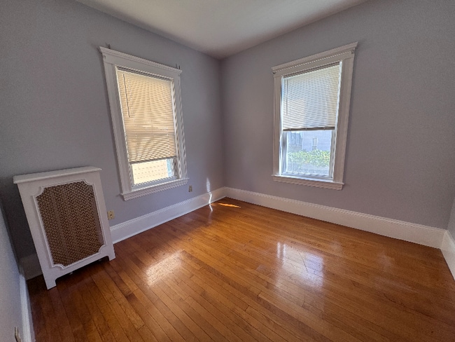 Photo - 127 Walnut St Unidad 2