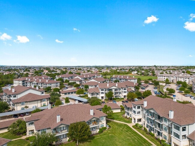 Republic Park Vista general photo - Republic Park Vista Apartments