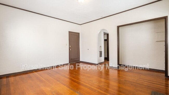 Photo - 3785 Park Blvd Unit #3