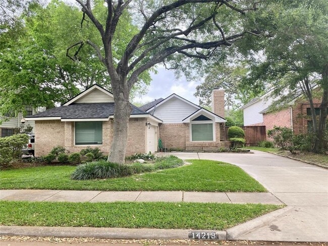 Photo - 14218 Manderly Dr House