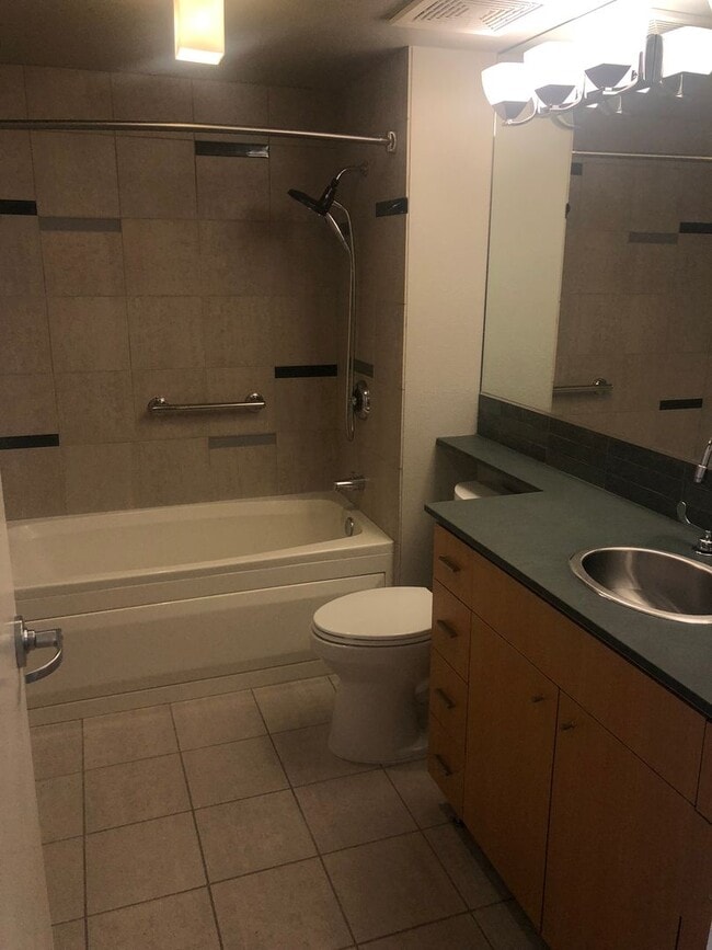 Photo - 1Bd/1Ba Seattle Condo Unit 219