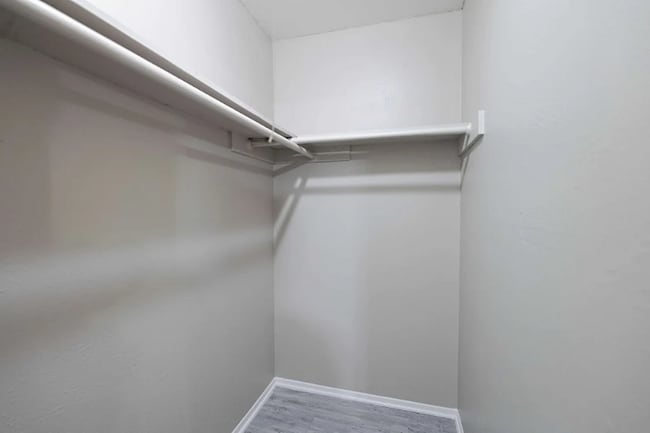 Photo - 531 Bedford Rd Unidad 205