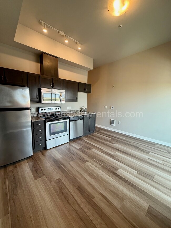 Photo - The Sandpiper