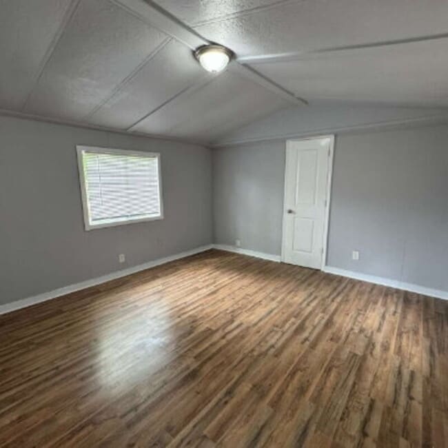 Photo - 298 Wares Cross Rd