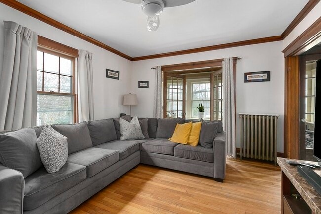 Photo - 69 Westminster Ave