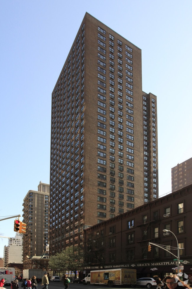 Photo - The Bayard House