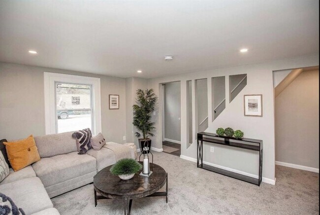 Photo - 4169 Eastern Ave