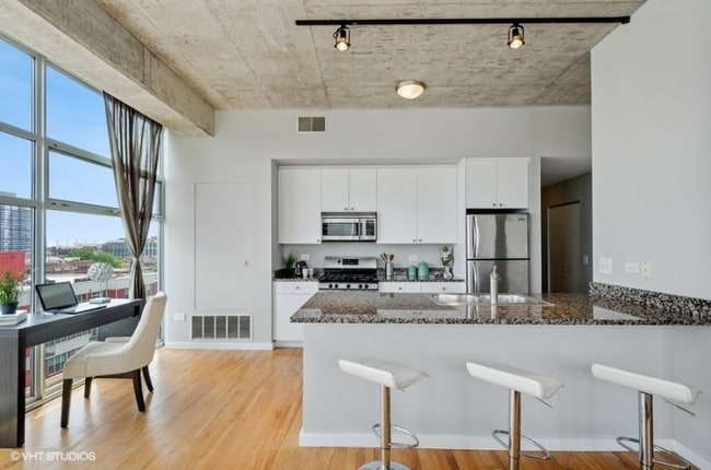 Photo - 1620 S Michigan Ave Unit 905