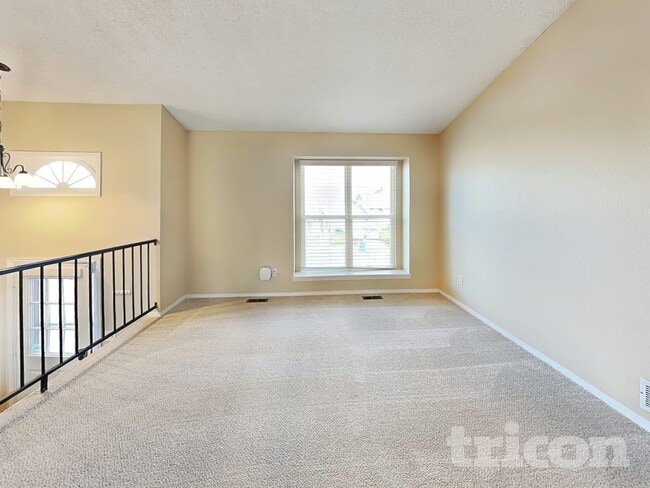 Photo - 5772 S Netherland St