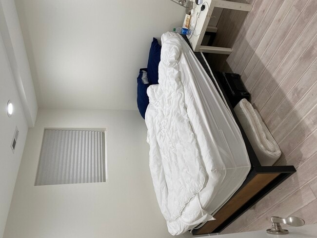 Photo - 1914 W Crystal St