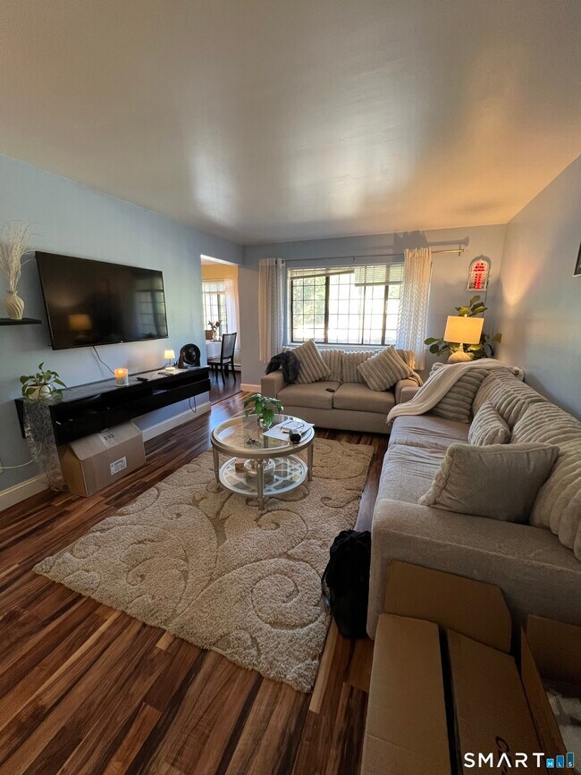 20 Teresa Pl Unit 20