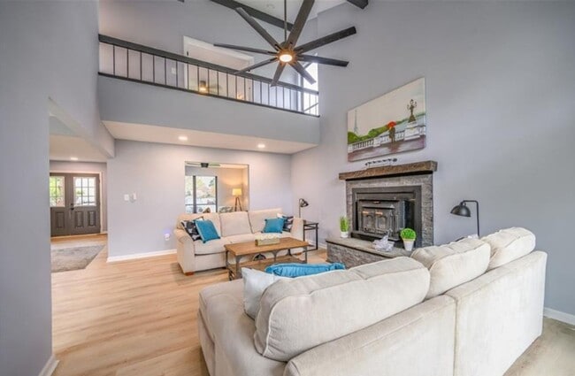 Photo - Fully renovated 4BR, 2.5BA home in the highly desired Great Neck Meadows!
