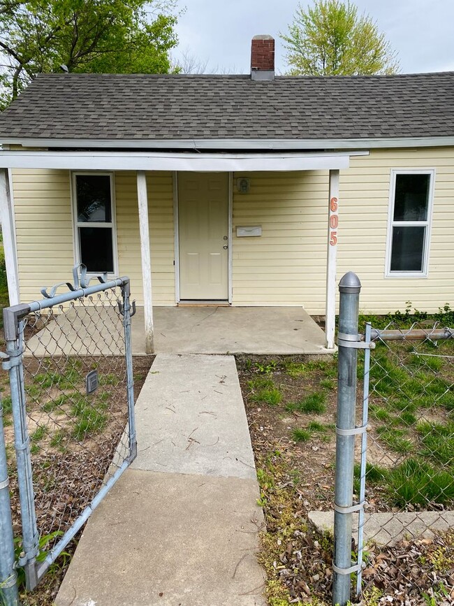 Cute Newly Renovated 1BR/1BA Home in Webb ... - Cute Newly Renovated 1BR/1BA Home in Webb ...