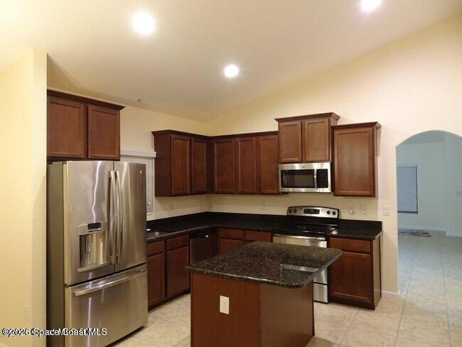 Photo - 1080 Cayman Dr