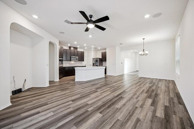 Photo - 4701 Colmar Dr