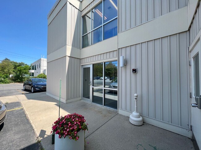 Photo - Beech St. Apartment Unidad 203