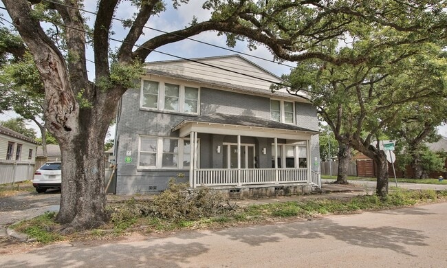 316 Eastwood St Unit 316-1