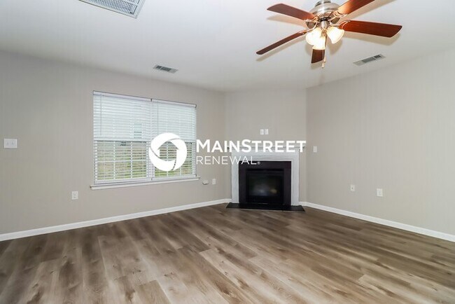 4 Bedroom Pet-Friendly Home in Dallas, NC with Main Street Renewal