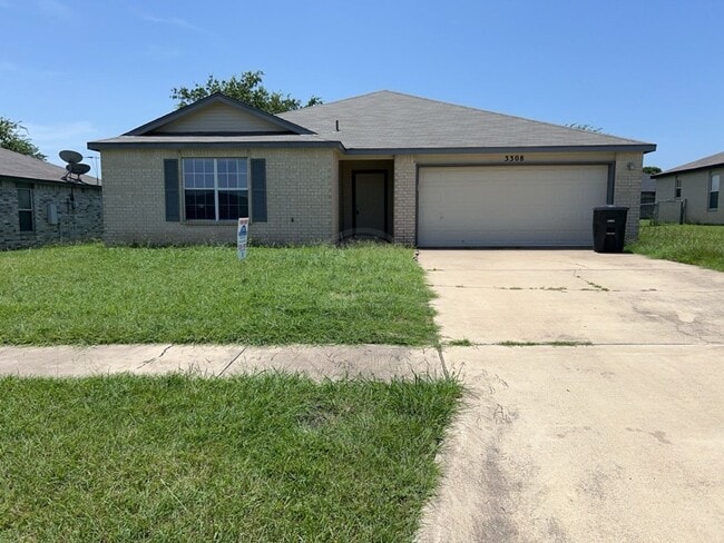 Building Photo - 3308 Lakecrest Dr Rental