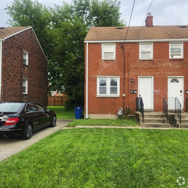 Building Photo - 1144 Shadycrest Dr Rental